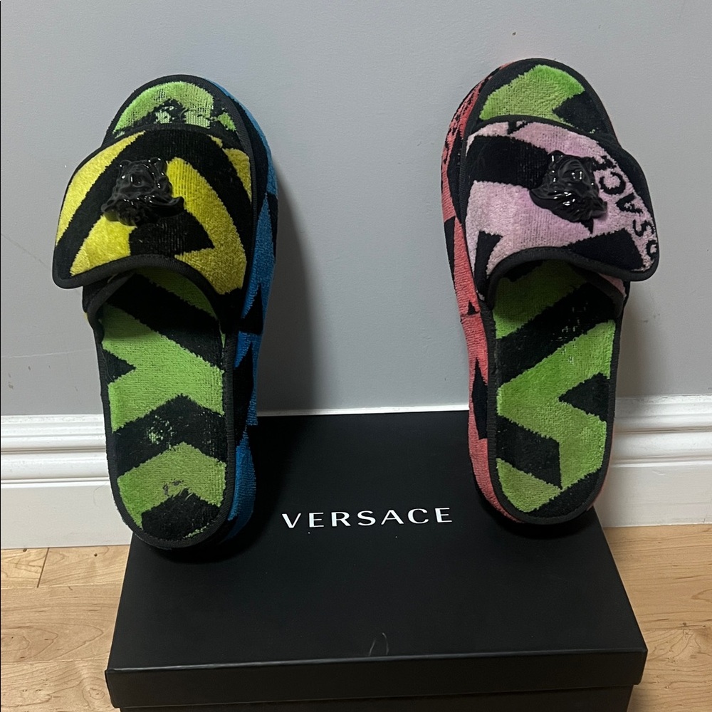 Versace Multicolor Patterned Slides - Picture 7 of 16